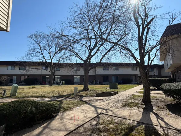 $49,900 | 6118 West Port Avenue, Milwaukee, WI 53223