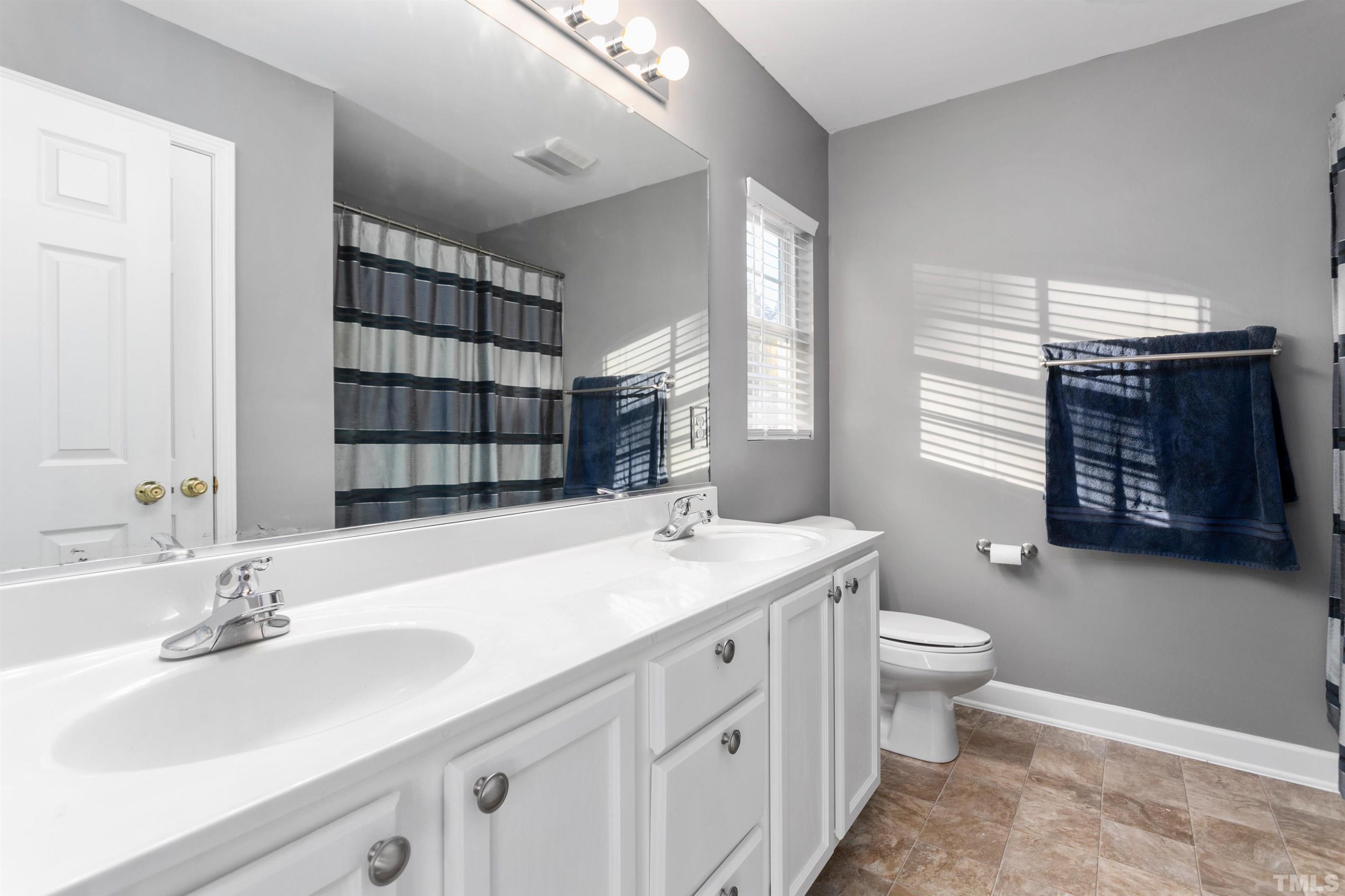 701 Old Farm Road Graham, NC 27253 - Photo 11 of 23 Gallery Image 11