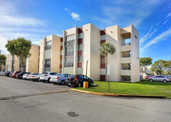 $275,000 | 9401 Southwest 4th Street, Unit 209, Miami, FL 33174