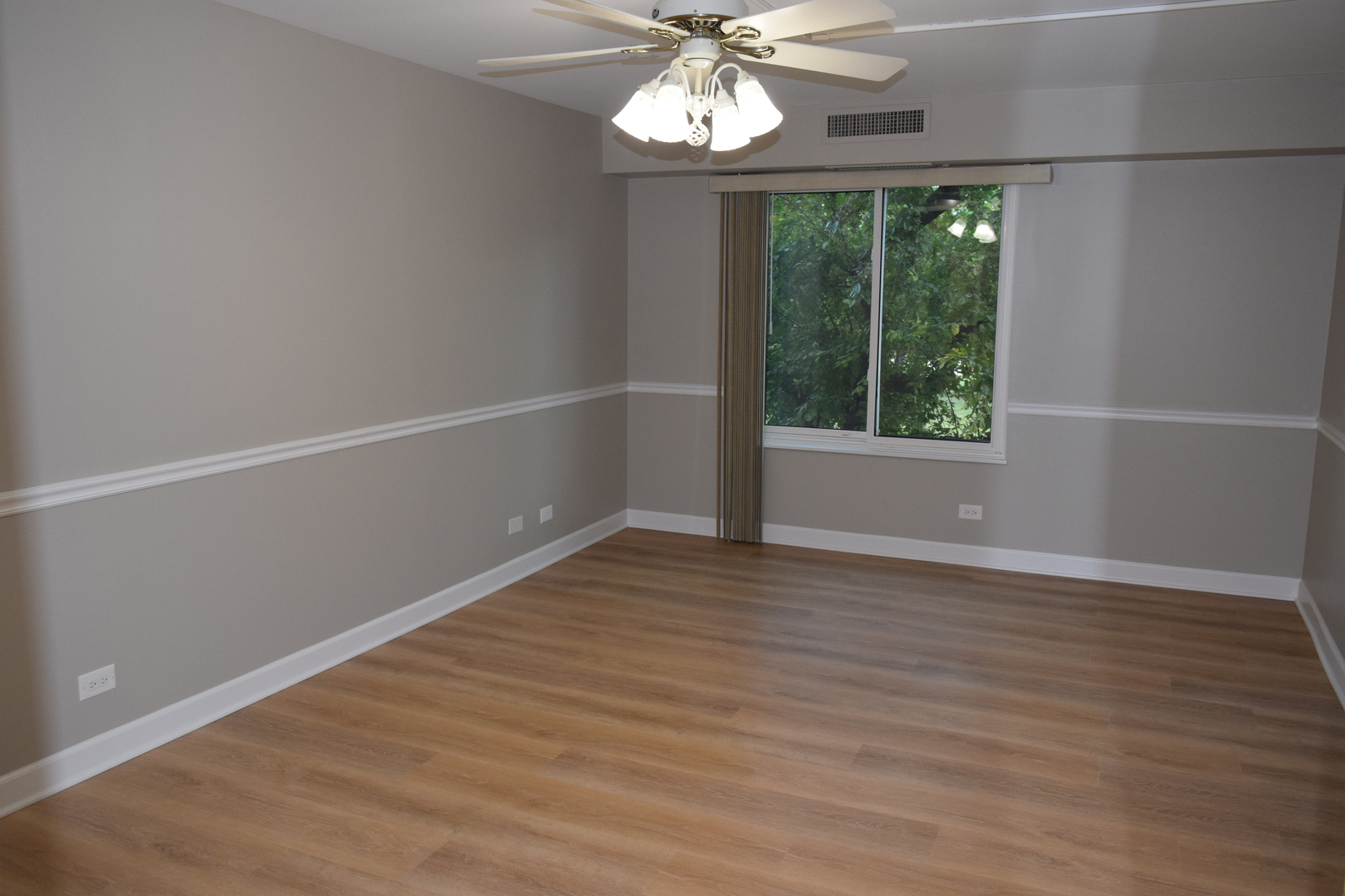 1405 East Central Road, Unit 201A Arlington Heights, IL 60005 - Photo 25 of 30