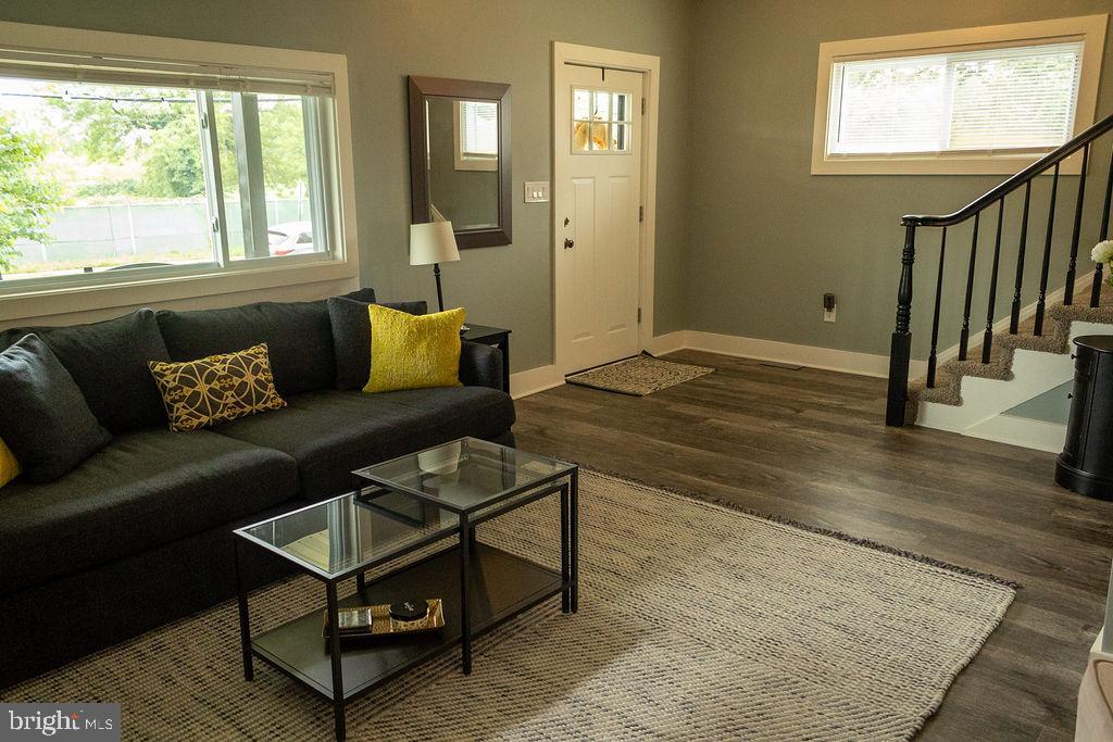 500 Davis Road Barrington, NJ 08007 - Photo 8 of 35 Gallery Image 8