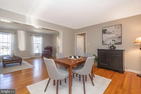 $895,000 | 9 Larkspur Lane, Lawrence Township, NJ 08648
