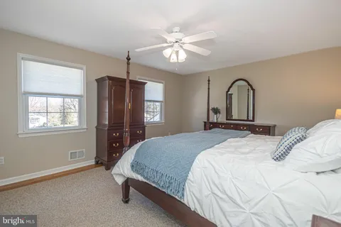 $895,000 | 9 Larkspur Lane, Lawrence Township, NJ 08648