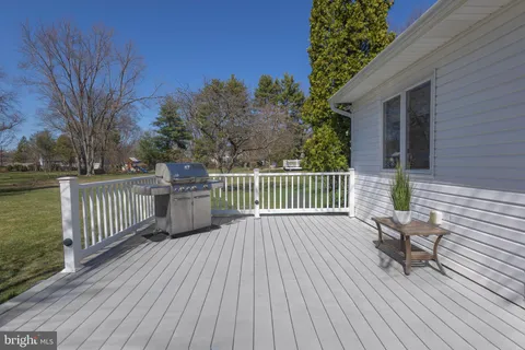 $895,000 | 9 Larkspur Lane, Lawrence Township, NJ 08648