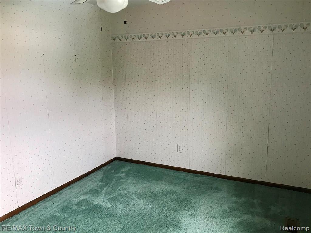 8340 Potter Road Flushing, MI 48433 - Photo 23 of 43