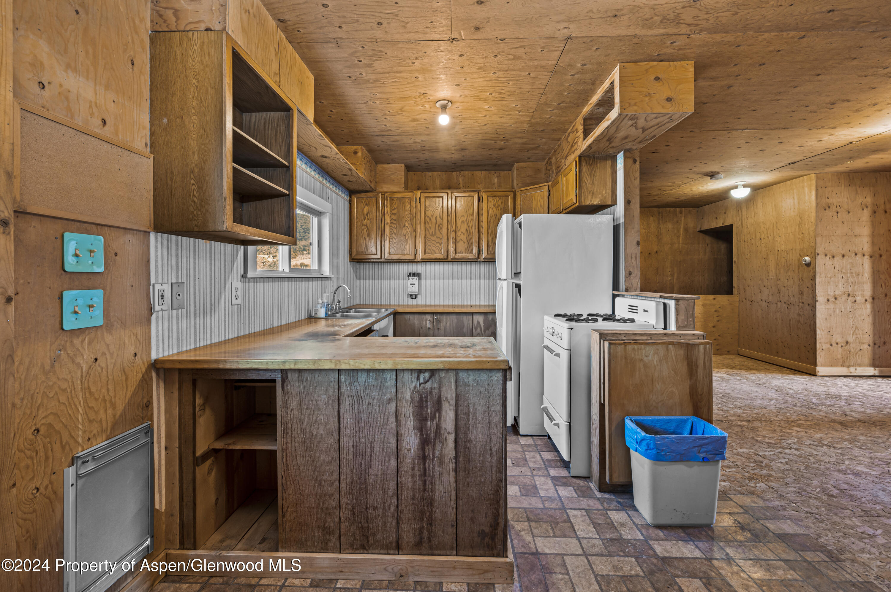 10444 County Road 320 Rifle, CO 81650 - Photo 13 of 48 DSC_8151