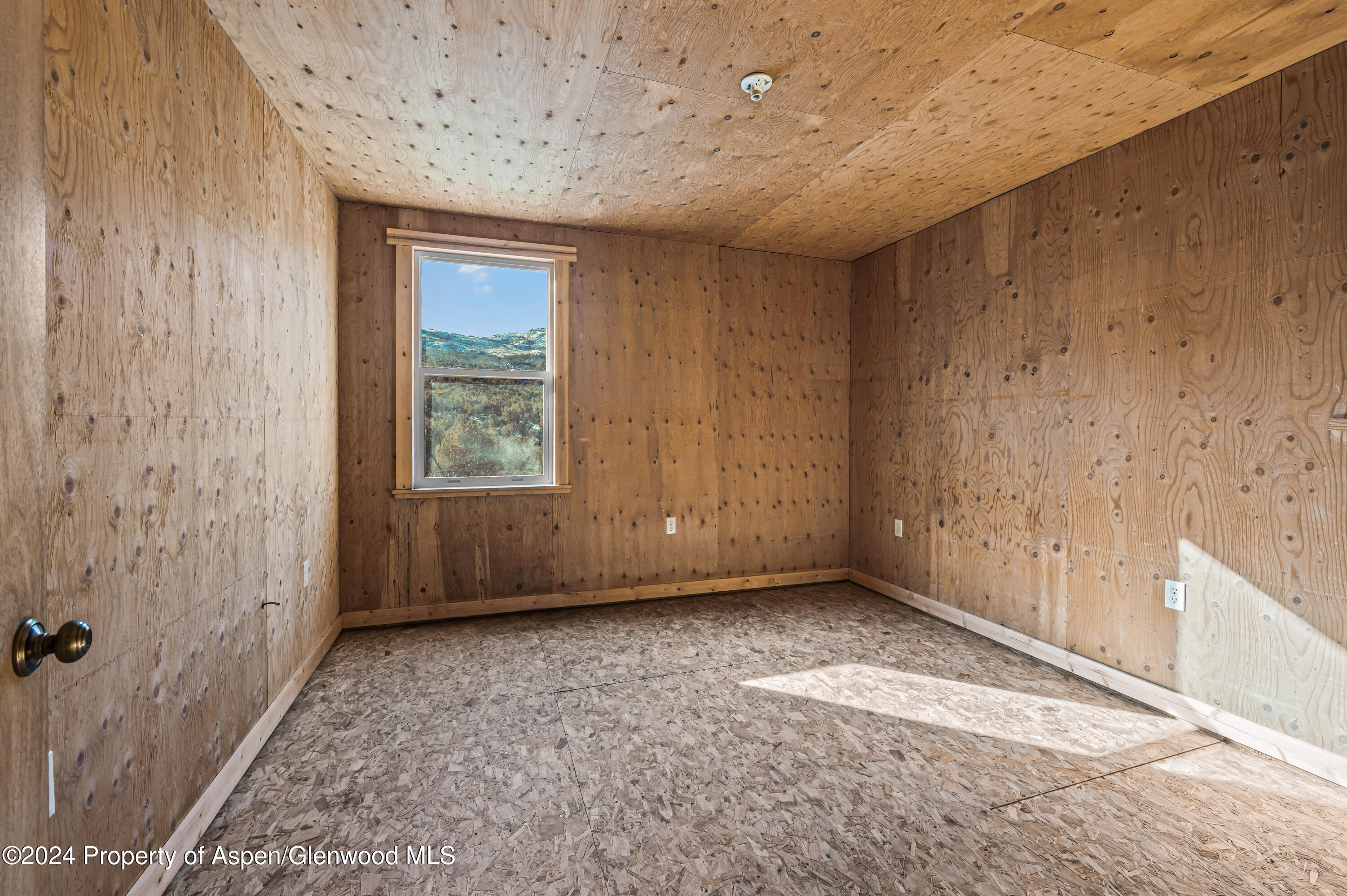 10444 County Road 320 Rifle, CO 81650 - Photo 16 of 48 DSC_8173