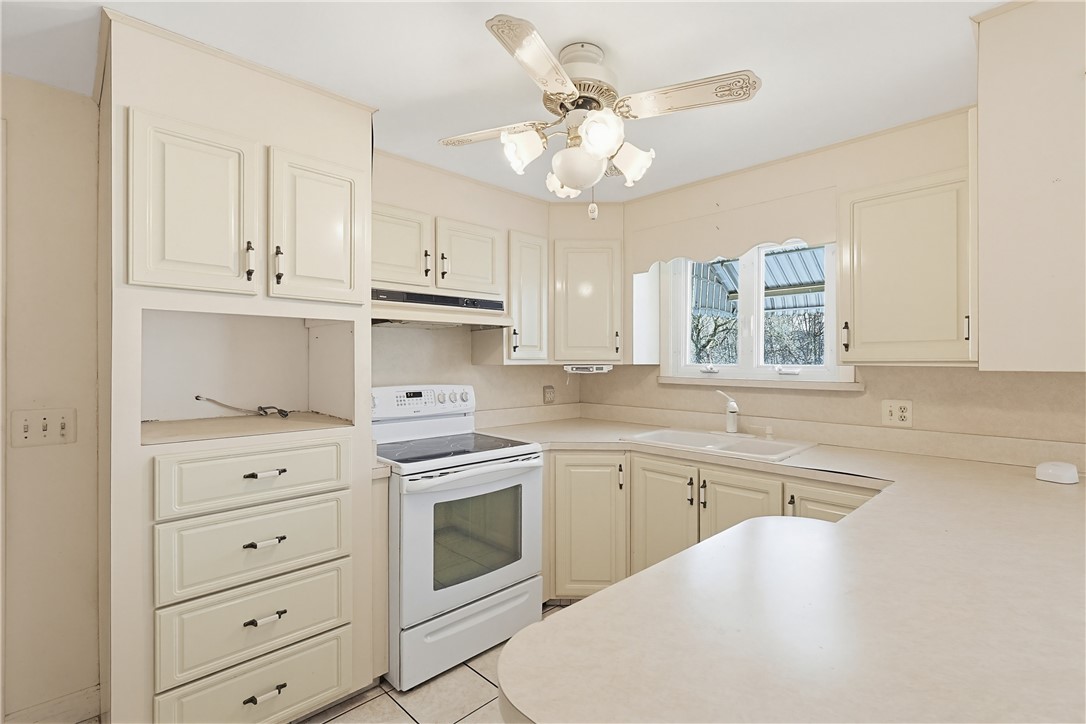 10 Brayton Road Tiverton, RI 02878 - Photo 11 of 33 Gallery Image 11