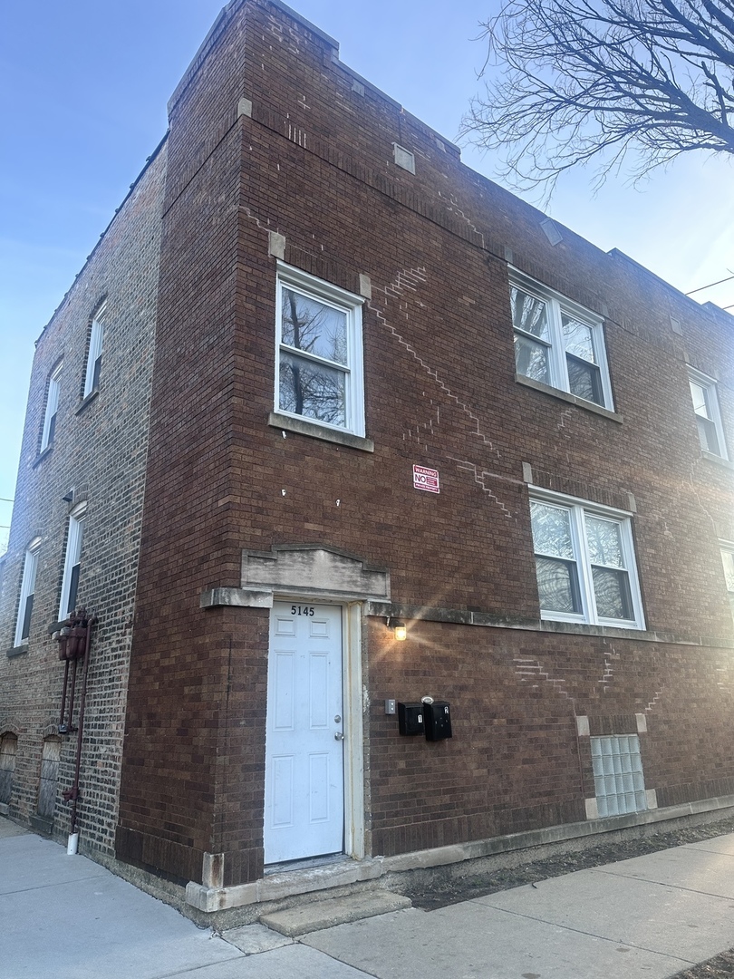 5145 West Ferdinand Street, Unit 2 Chicago, IL 60644 - Photo 1 of 13