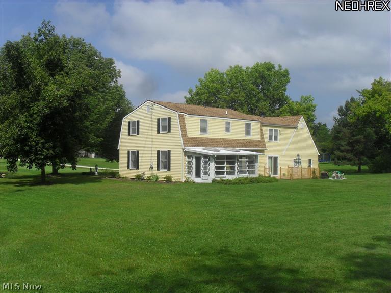 2283 South Medina Line Road Wadsworth, OH 44281 - Photo 4 of 22 Gallery Image 4