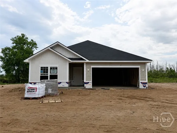$289,975 | 100 Cloverfield Drive Southeast, Allenhurst, GA 31301