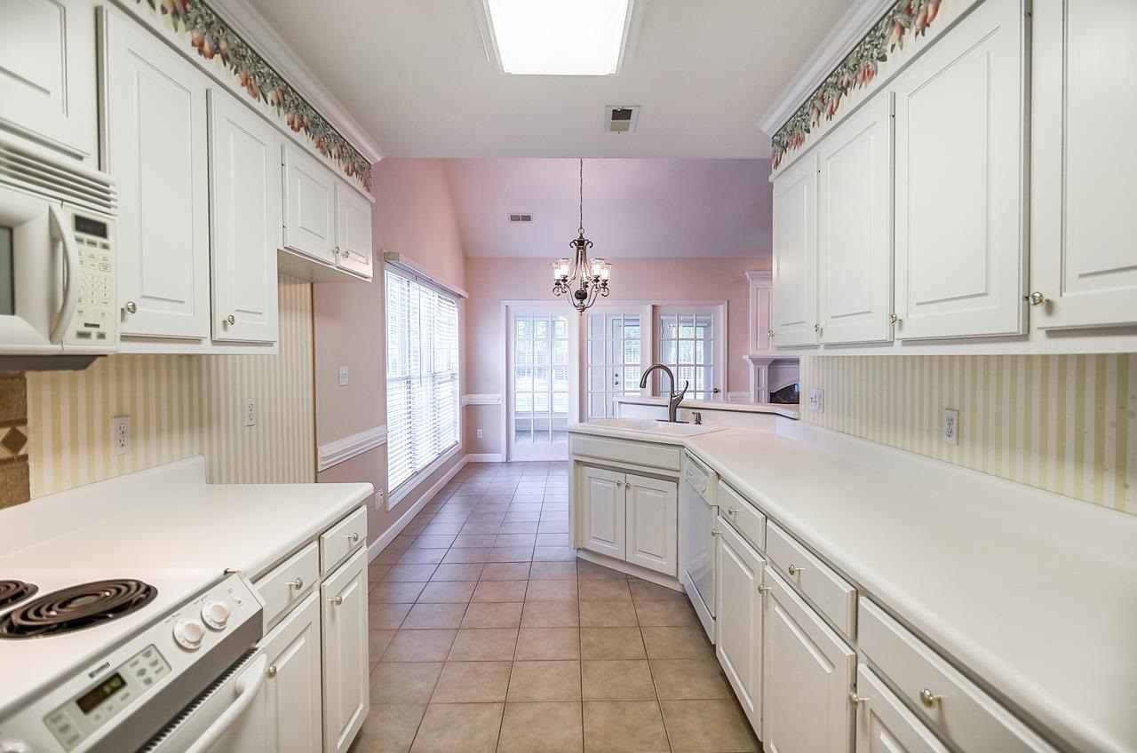 413 Rambling Rose Way Moore, SC 29369 - Photo 13 of 30