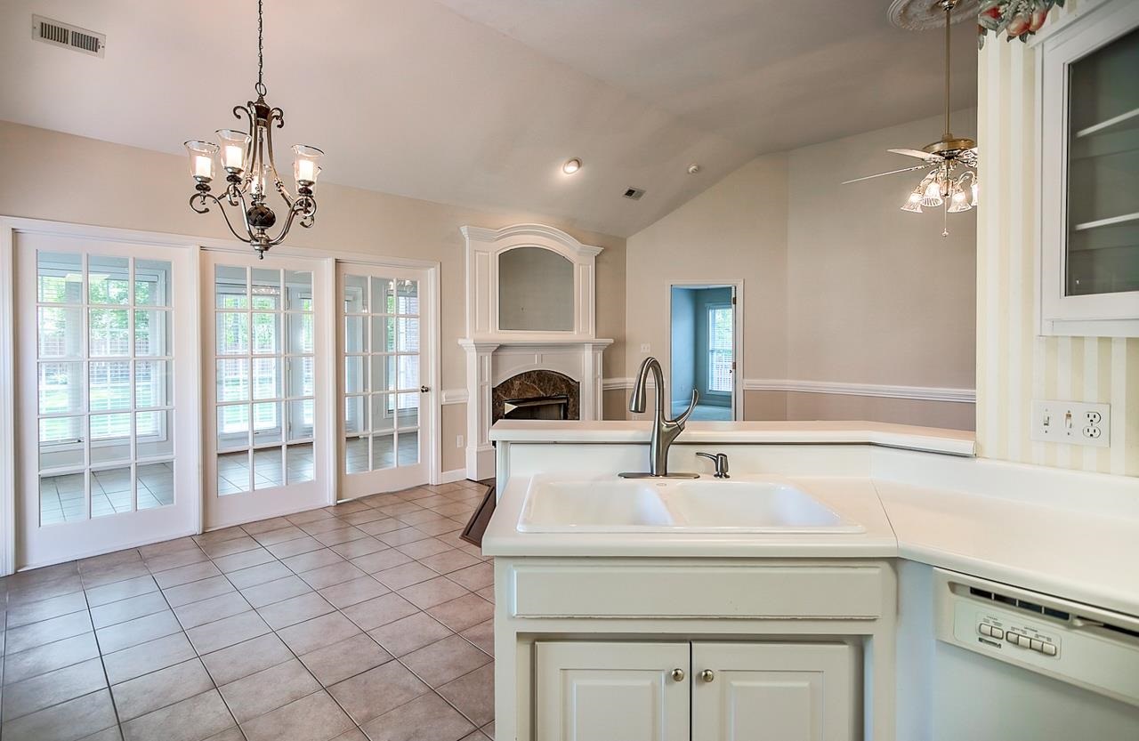 413 Rambling Rose Way Moore, SC 29369 - Photo 10 of 30