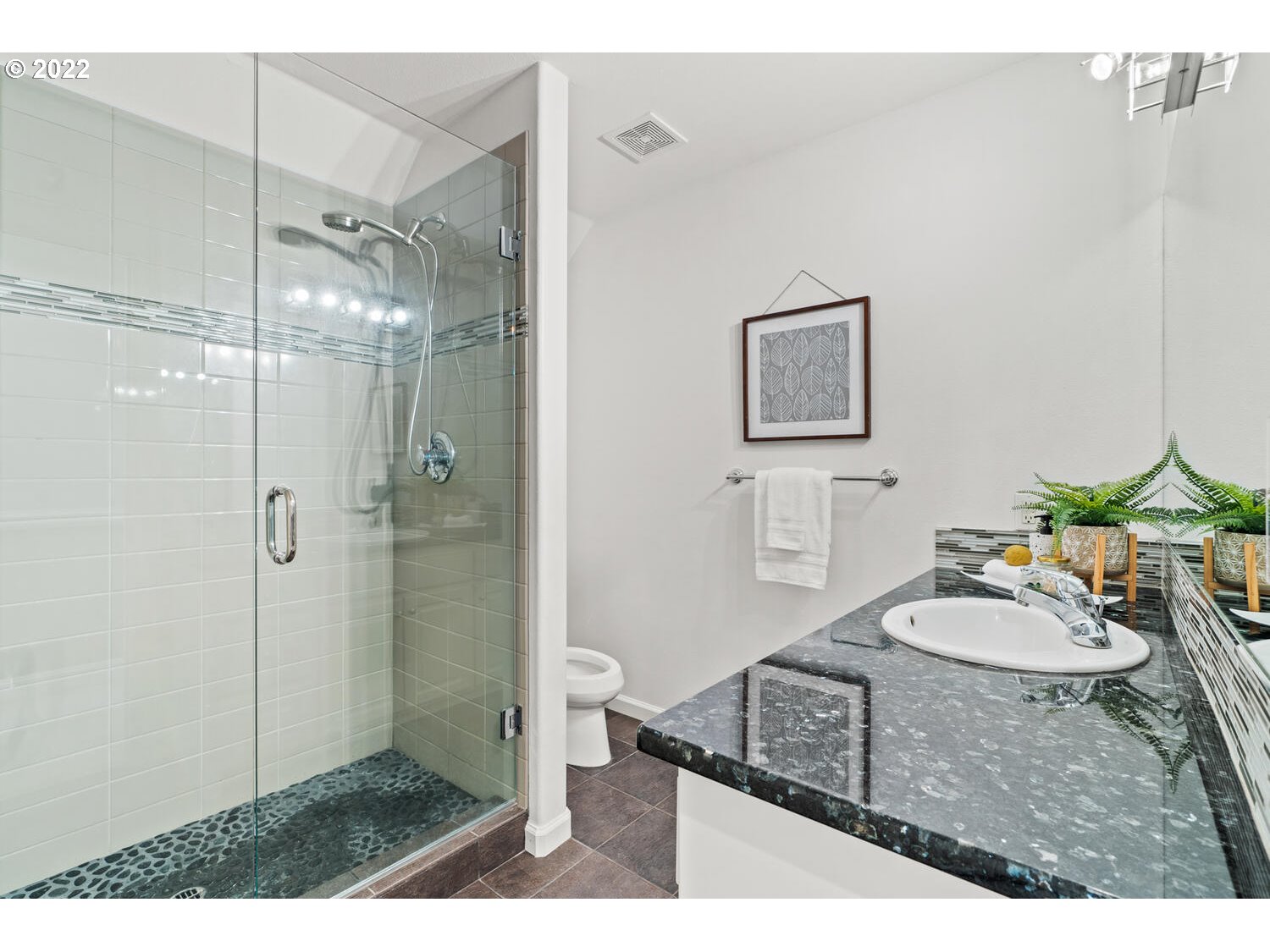 13017 Knaus Road Lake Oswego, OR 97034 - Photo 16 of 31 Gallery Image 16