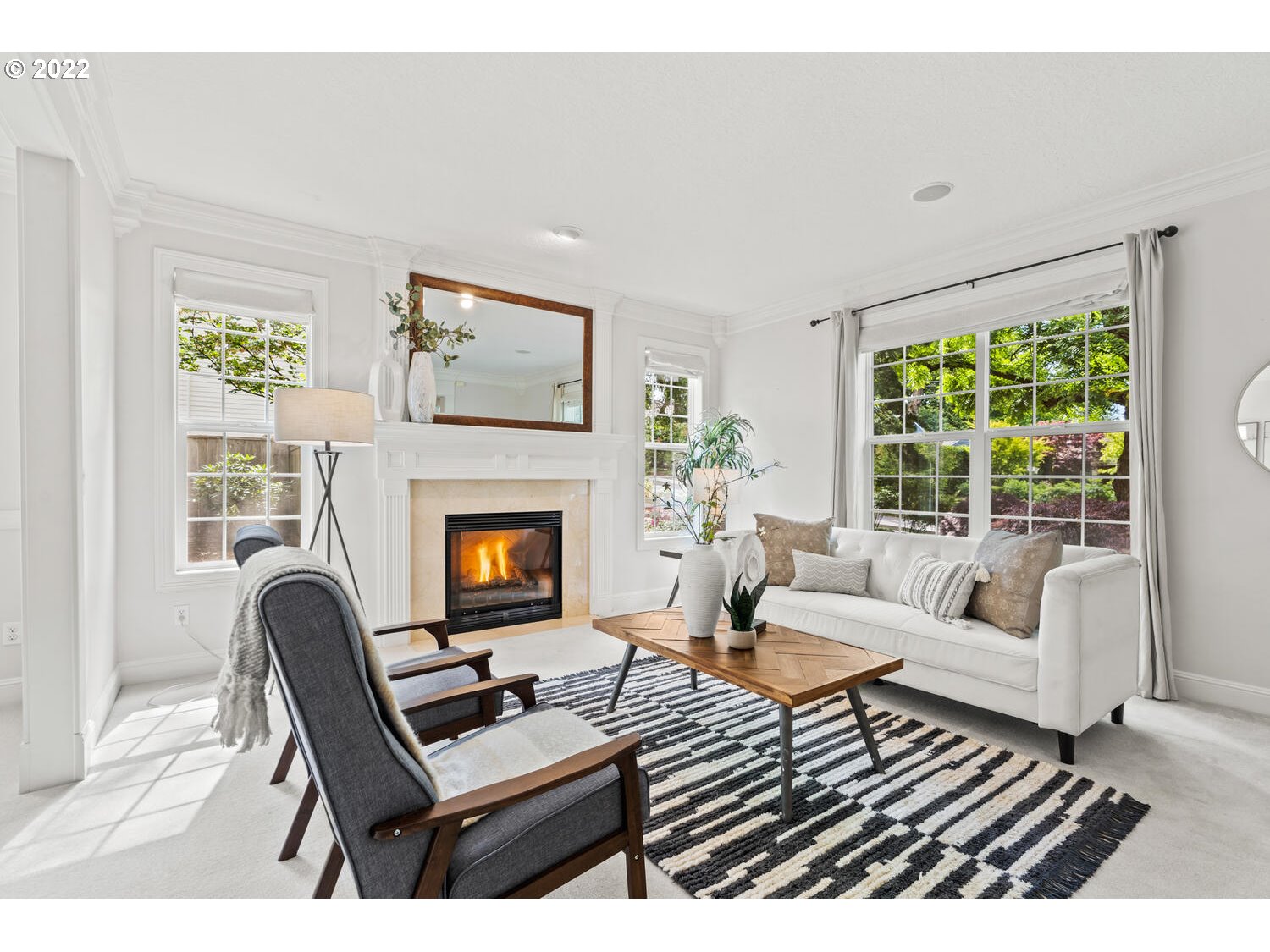 13017 Knaus Road Lake Oswego, OR 97034 - Photo 6 of 31 Gallery Image 6