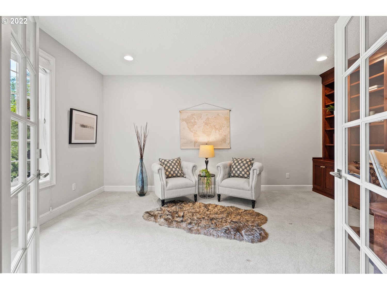 13017 Knaus Road Lake Oswego, OR 97034 - Photo 10 of 31 Gallery Image 10