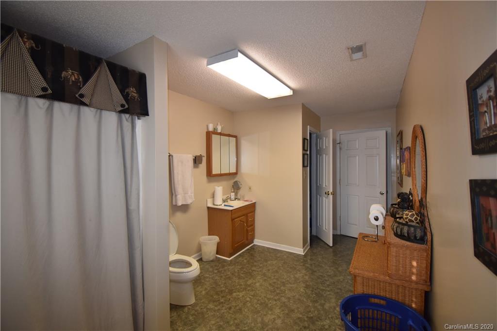 1399 Old York Road Chester, SC 29706 - Photo 32 of 42