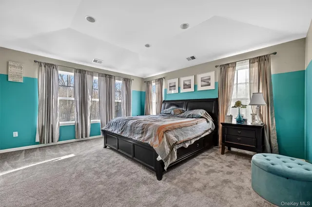 $485,000 | 40 Cornwall Lane, Middletown, NY 10940