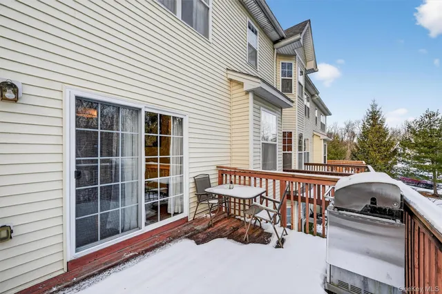 $485,000 | 40 Cornwall Lane, Middletown, NY 10940