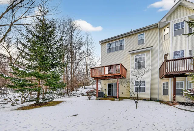 $485,000 | 40 Cornwall Lane, Middletown, NY 10940