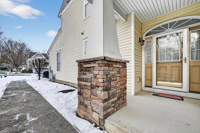 $485,000 | 40 Cornwall Lane, Middletown, NY 10940