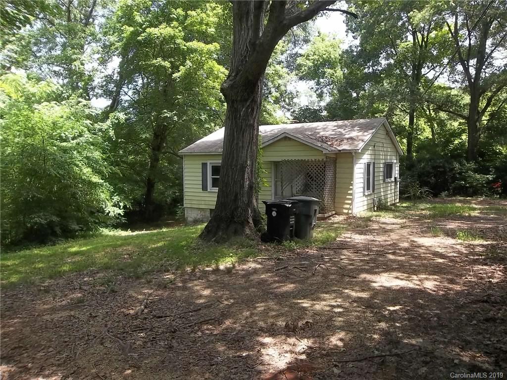 684 Sunderland Road Southwest Concord, NC 28027 - Photo 2 of 10