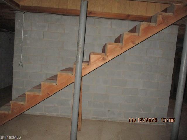 909 Outback Drive Ronda, NC 28670 - Photo 18 of 18 basement stairs