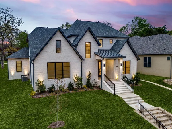 $895,000 | 4585 Cascades Boulevard, Tyler, TX 75709