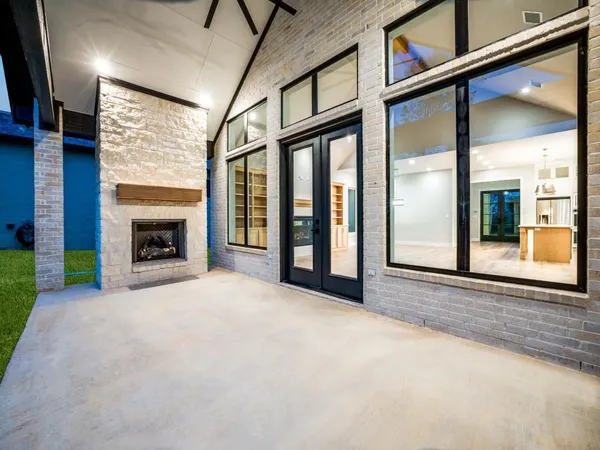 $895,000 | 4585 Cascades Boulevard, Tyler, TX 75709