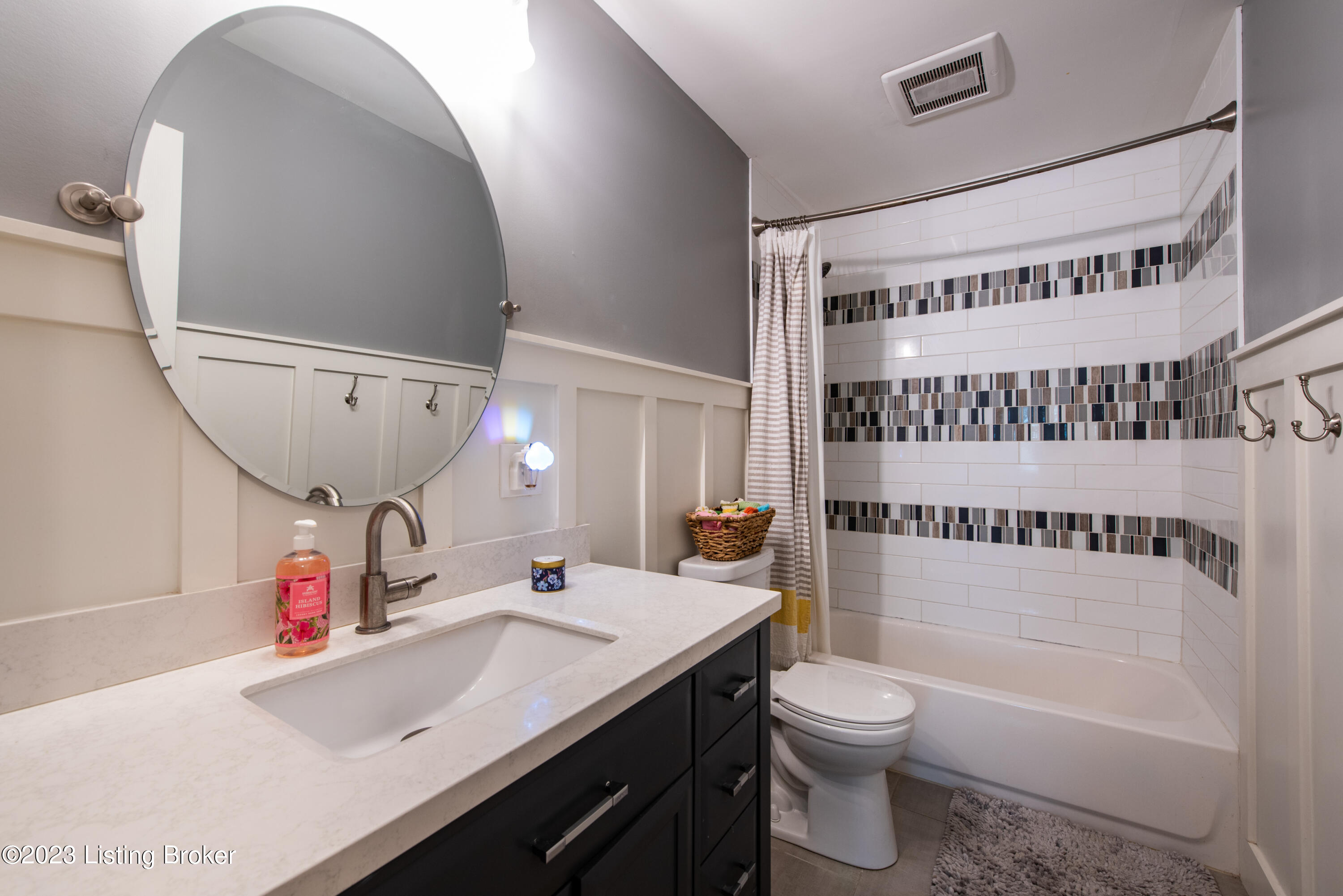 6308 Rockingham Court Prospect, KY 40059 - Photo 38 of 61 7012