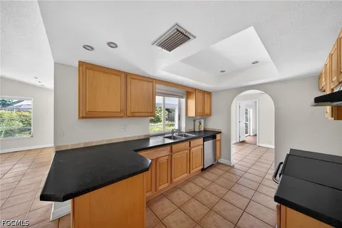 $220,000 | 1513 Southwest 52nd Lane, Cape Coral, FL 33914