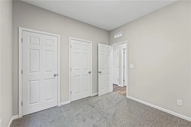 $216,900 | 844 East 7th Street, Ottawa, KS 66067