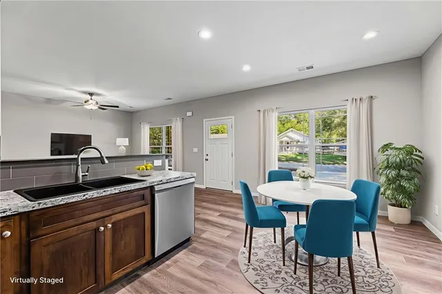 $216,900 | 844 East 7th Street, Ottawa, KS 66067