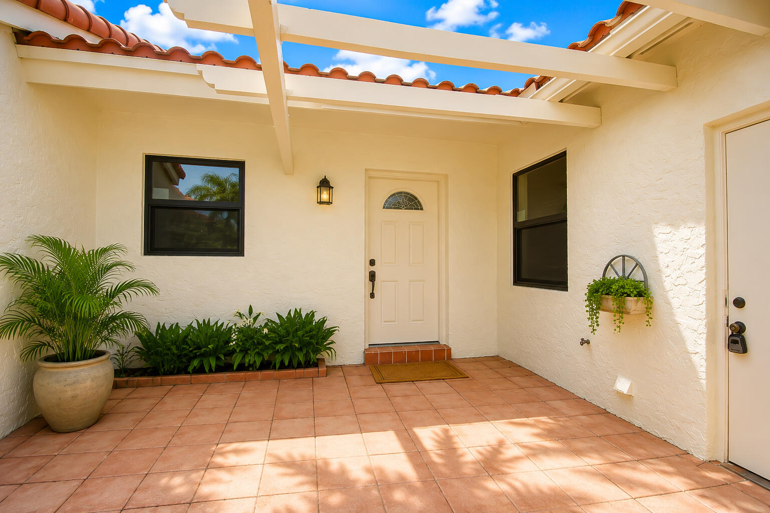 21642 Guadalajara Avenue Boca Raton, FL 33433 - Photo 5 of 30 A36095C3-106E-45D3-BB4D-F0389AE813DC