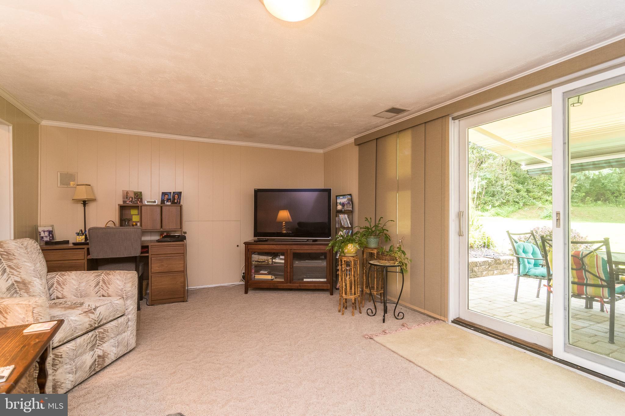 9132 Dale Road Philadelphia, PA 19115 - Photo 26 of 35 Gallery Image 26
