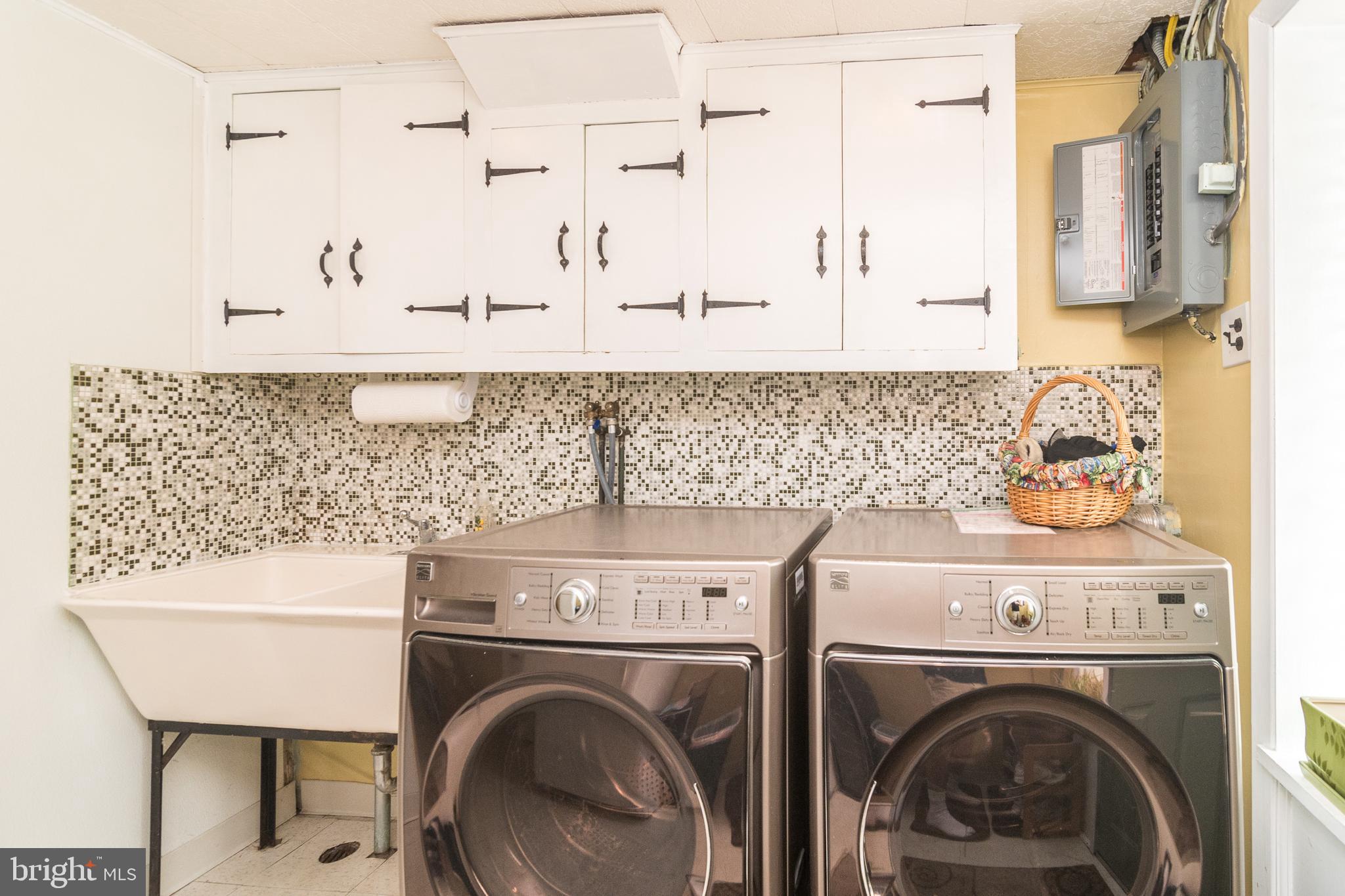 9132 Dale Road Philadelphia, PA 19115 - Photo 29 of 35 Gallery Image 29