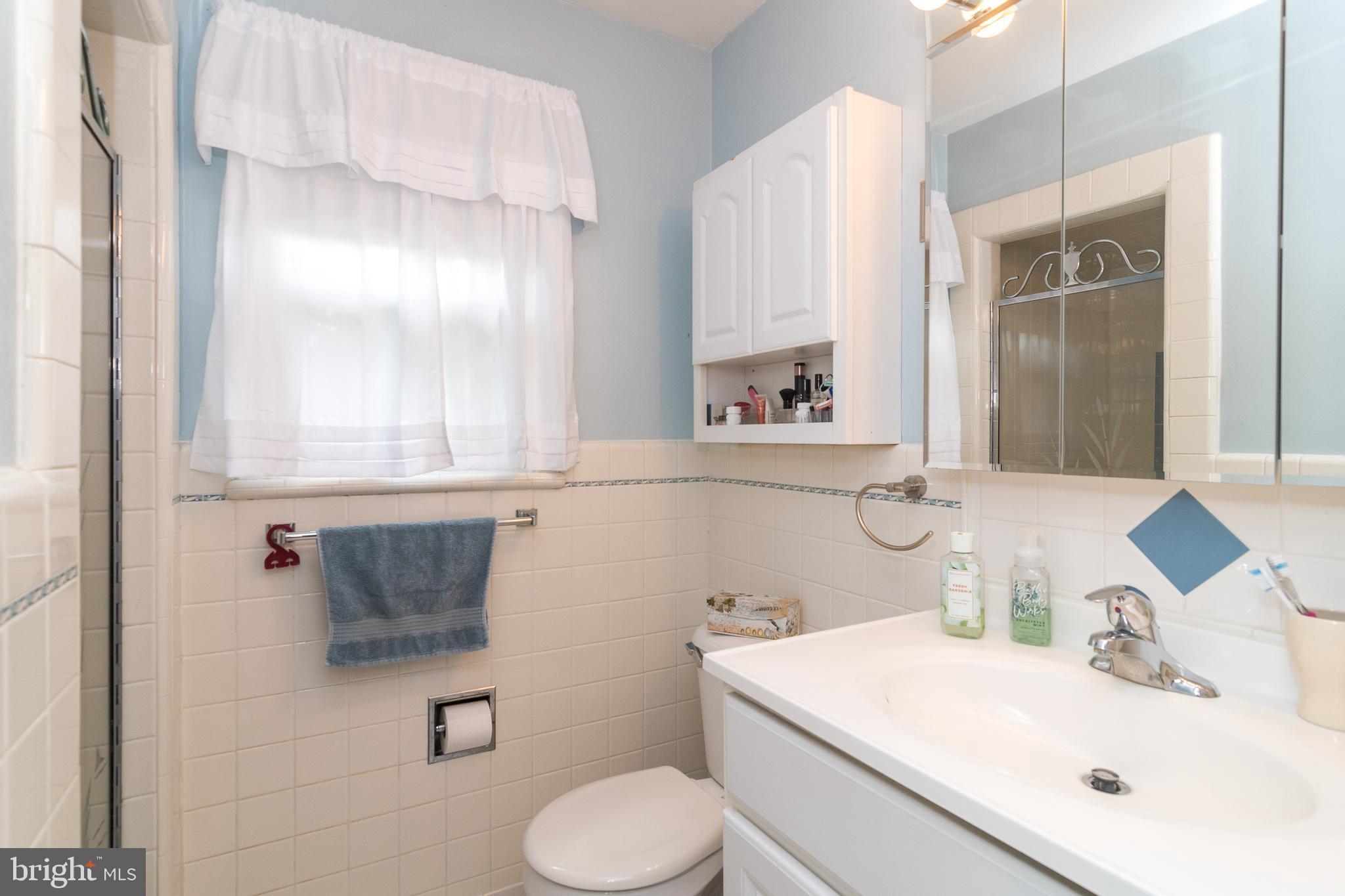 9132 Dale Road Philadelphia, PA 19115 - Photo 32 of 35 Gallery Image 32