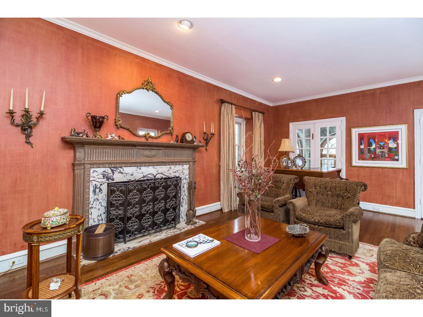 1432 Pepper Road Rydal, PA 19046 - Photo 3 of 24 Living Room