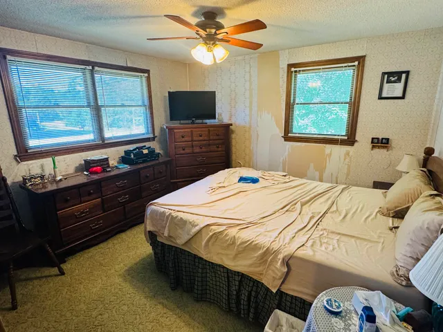 $299,900 | 225 Lyndon Heights Drive, Lyndon, VT 05851