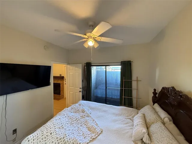 $1,700 | 5757 East University Boulevard, Unit 22R, Dallas, TX 75206