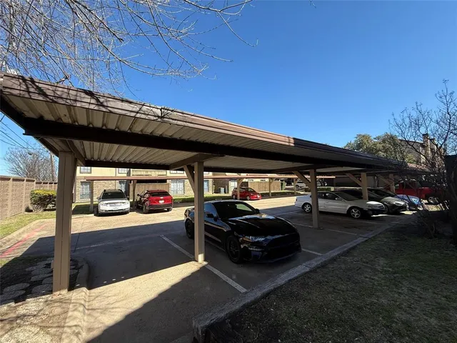 $1,700 | 5757 East University Boulevard, Unit 22R, Dallas, TX 75206