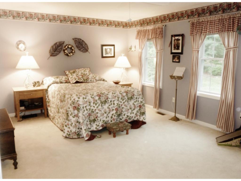 166 Old Milford Road Brookline, NH 03033 - Photo 22 of 36 Gallery Image 22