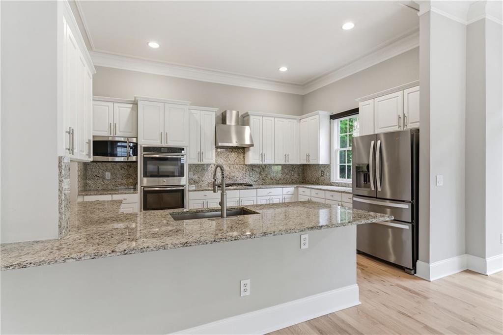 996 Pitts Road, Unit D Sandy Springs, GA 30350 - Photo 13 of 42