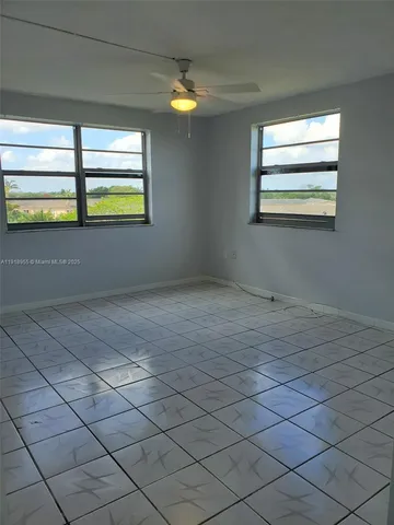 $2,450 | 14250 Southwest 62nd Street, Unit 505, Miami, FL 33183