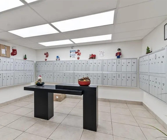 $2,450 | 14250 Southwest 62nd Street, Unit 505, Miami, FL 33183