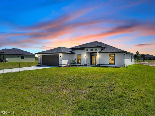 $569,000 | 7870 19th Place, LaBelle, FL 33935