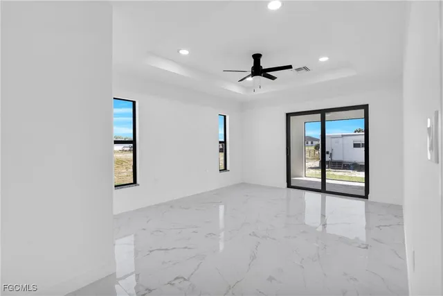 $569,000 | 7870 19th Place, LaBelle, FL 33935