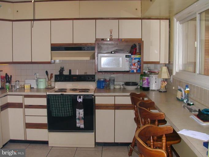 2403 Hanson Road Edgewood, MD 21040 - Photo 7 of 7 Kitchen #2