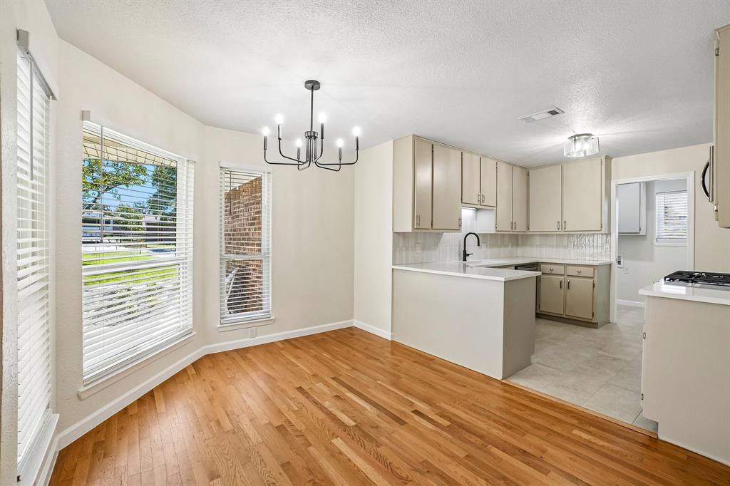 5885 Mitchell-Saxon Road Fort Worth, TX 76140 - Photo 11 of 40 Gallery Image 11