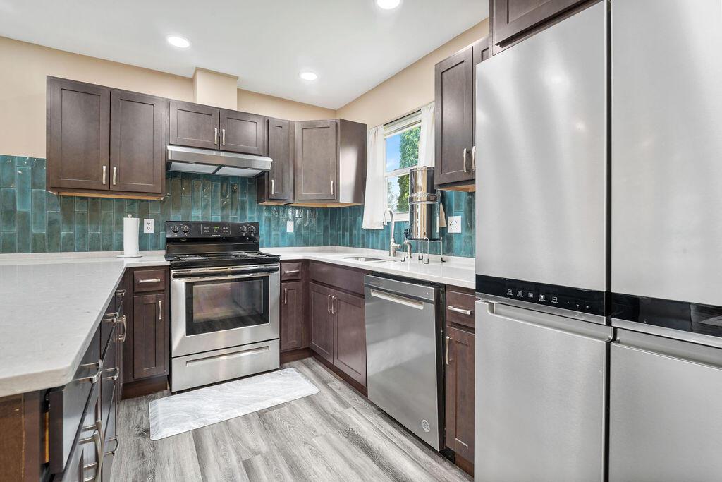 4170 Demorest Road Grove City, OH 43123 - Photo 9 of 25 New Kitchen